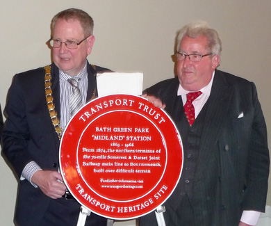 Plaque unveiled