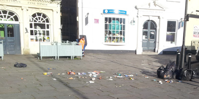 gull strewn rubbish